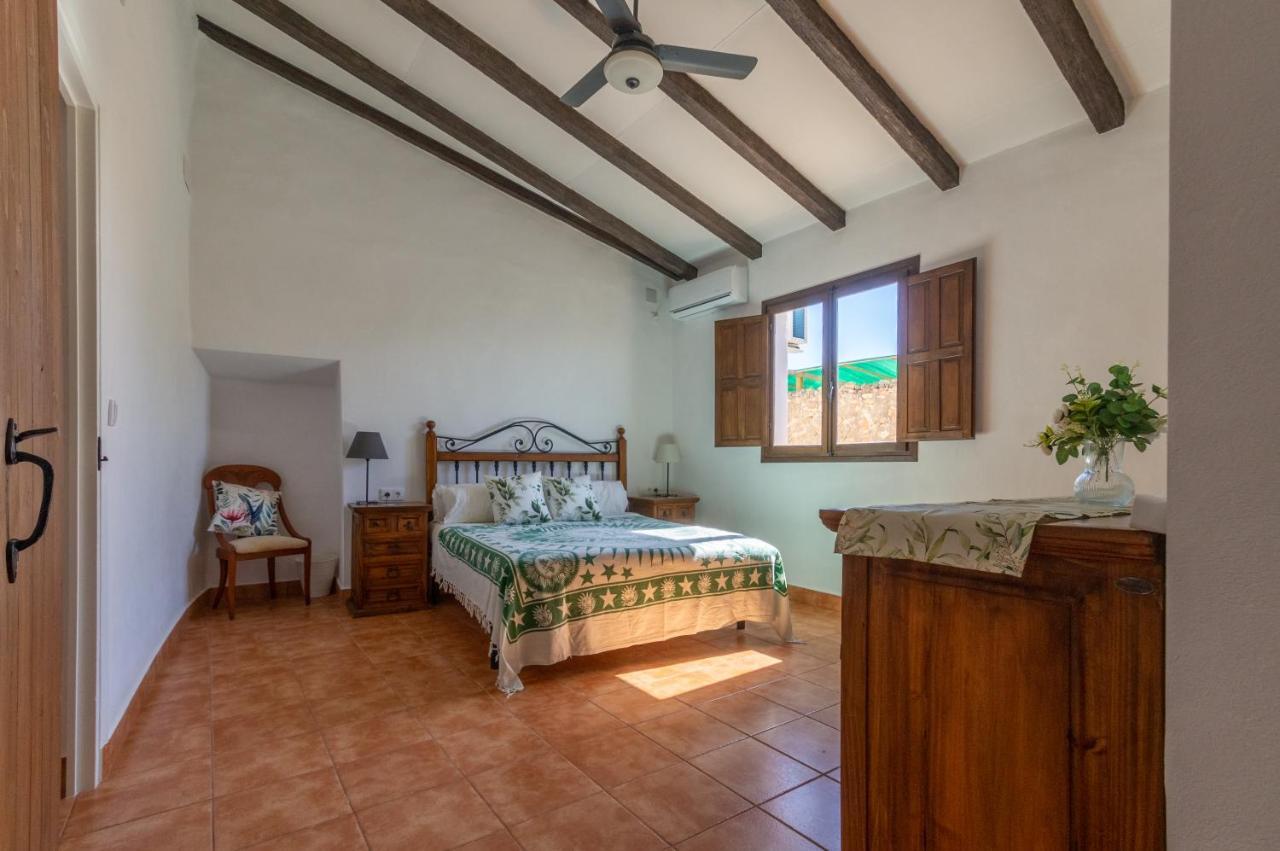 Casa Torres - Traditional Village Experience Canovas Exterior photo